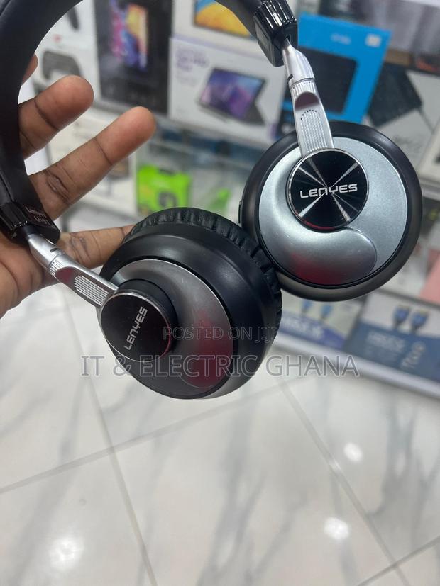 Bluetooth Headset photo 2