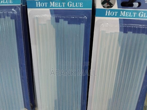 Hot Melt Glue · Photo 4