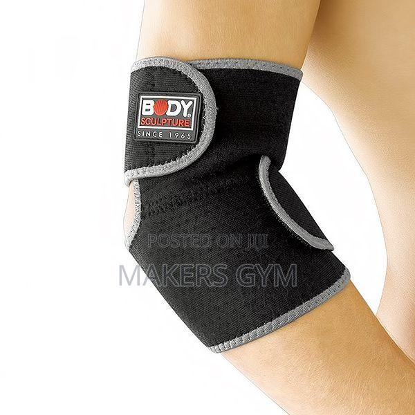Elbow Support With Terry Cloth( Supports the Weak Muscles) · Photo 3