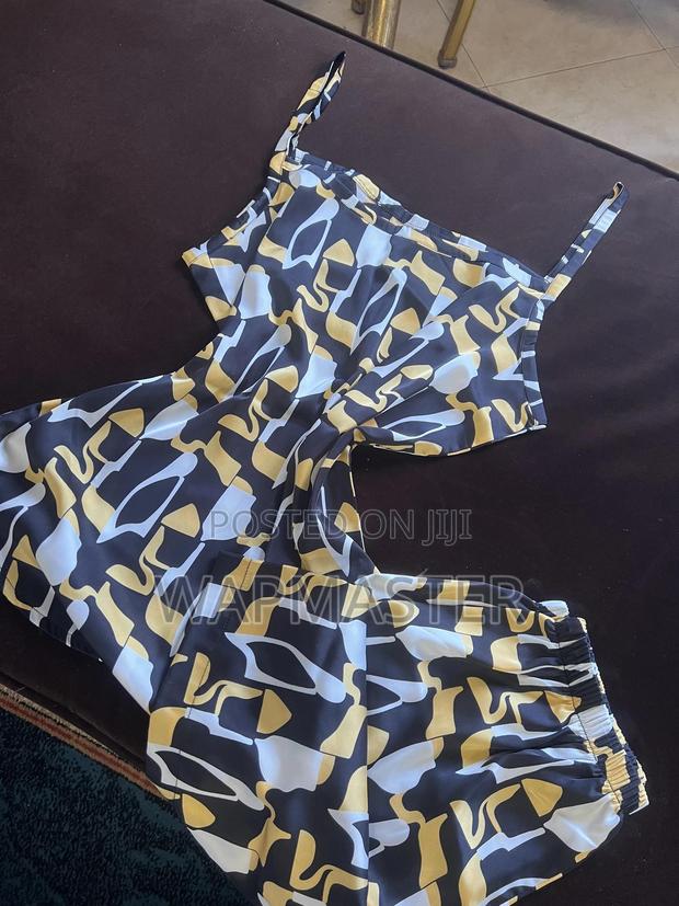 Sleeveless Silk Pajamas