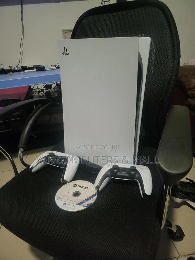 Ps5 With 2 Controllers and Fifa 23 Cd