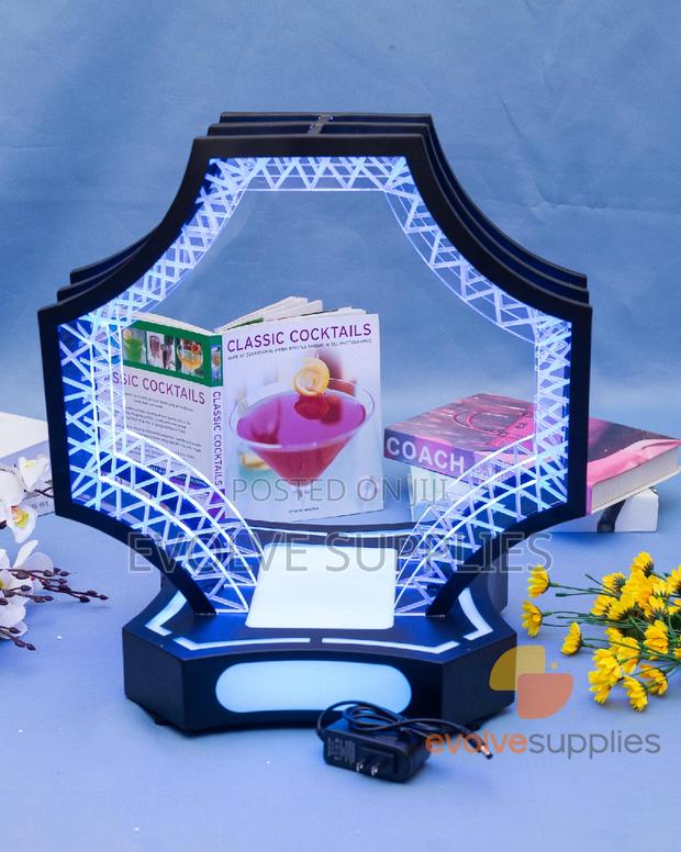 Blue Octagonal Bottle Glorifier/ Presenter/ Carrier · Photo 2