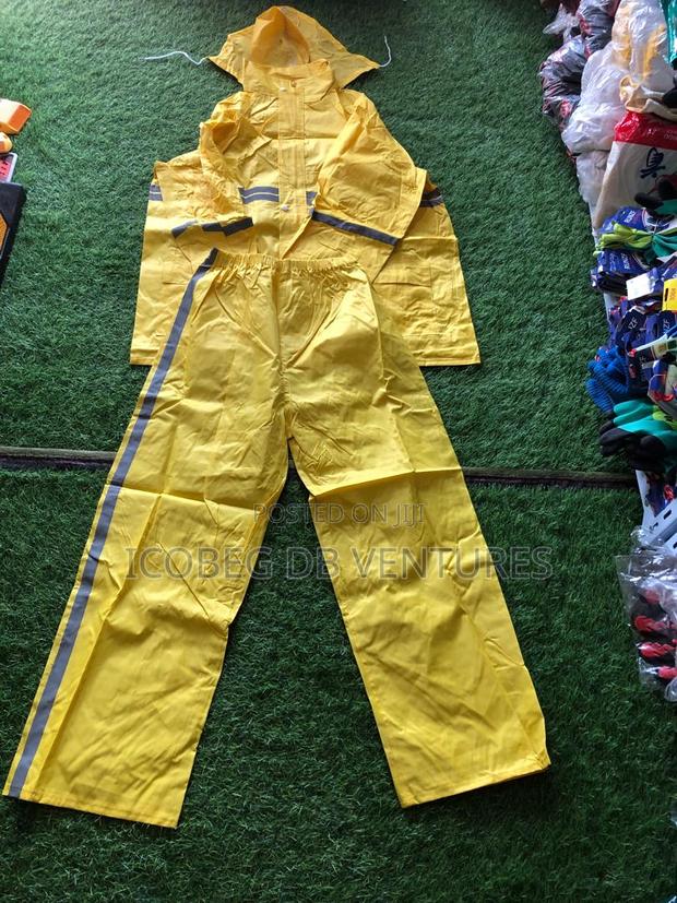 Adults Raincoat photo 3