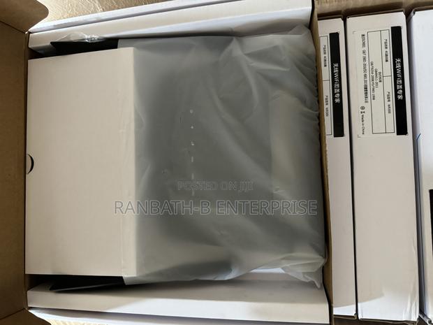 Universal 4G LTE Wifi Router photo 2
