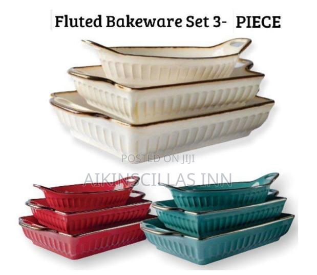 Fluted Bakeware Set photo 2