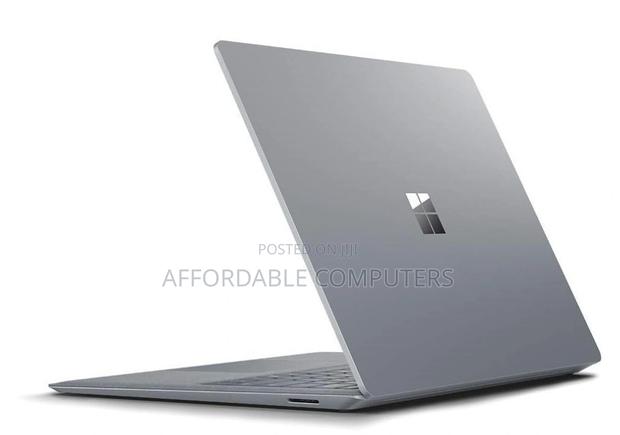New Laptop Microsoft Surface Laptop 2 8GB Intel Core I5 SSD 256GB · Photo 4