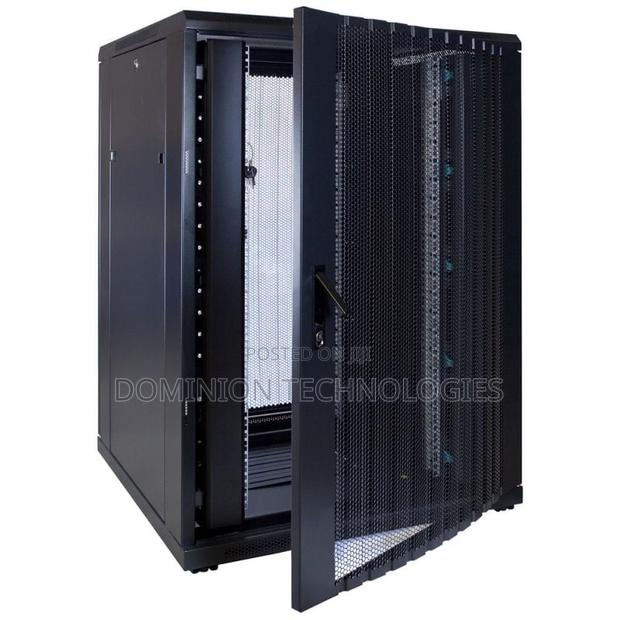 Network Cabinet 22U, 800 X 1000 Rack · Photo 2