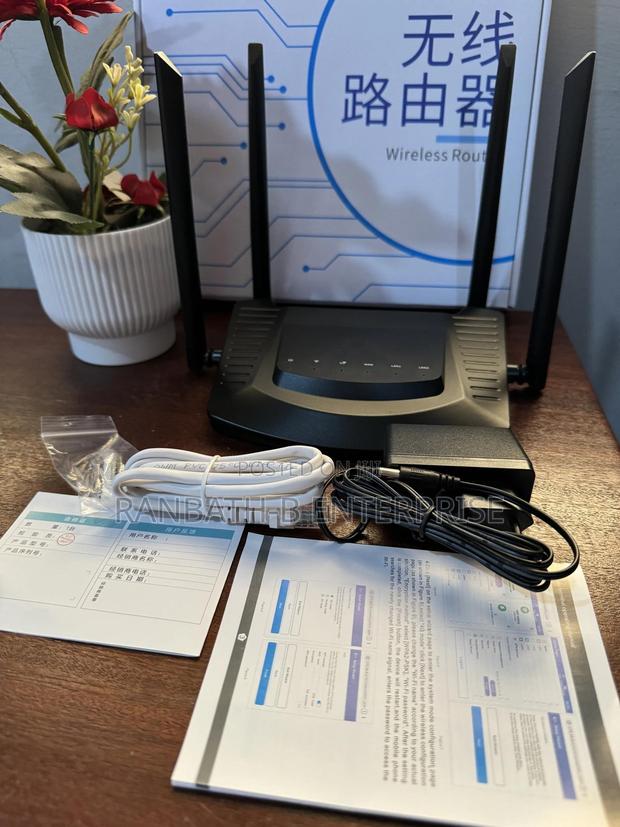 Wireless Universal 4G Router · Photo 4