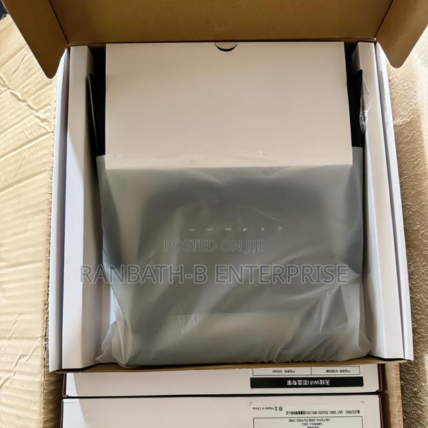 4 Antenna Router photo 2