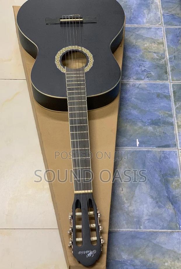 New Professional Acoustic Guitar · Photo 4