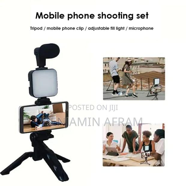 Phone Tripod · Photo 4