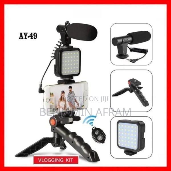 Led Light Tripod · Photo 3