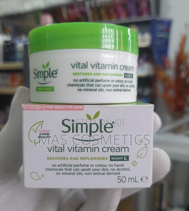 Simple Kind to Skin Vital Vitamin Night Cream · Photo 4