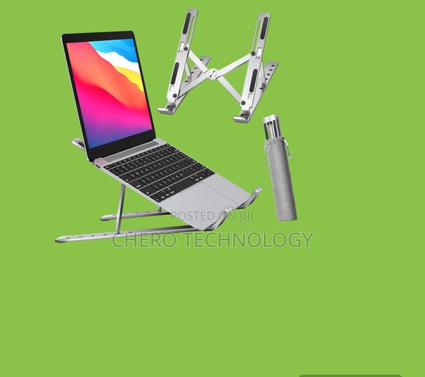 Laptop Stand · Photo 2