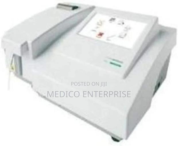 Biochemistry Analyzer · Photo 2