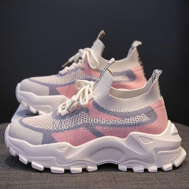 Sneakers Mesh Breathable Outdoor Sports Shoes Casual Shoes O · Photo 4