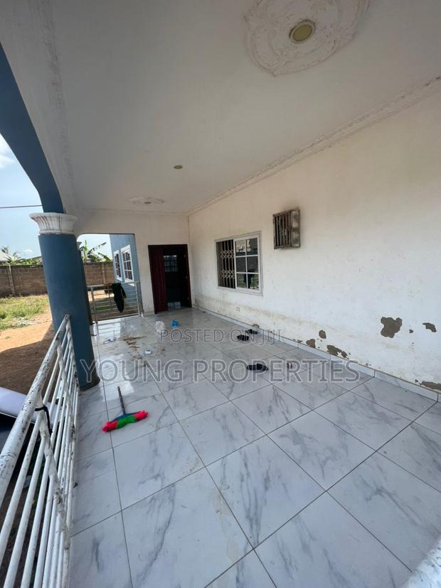 2bdrm House in Amasaman Ashalaja for sale · Photo 2