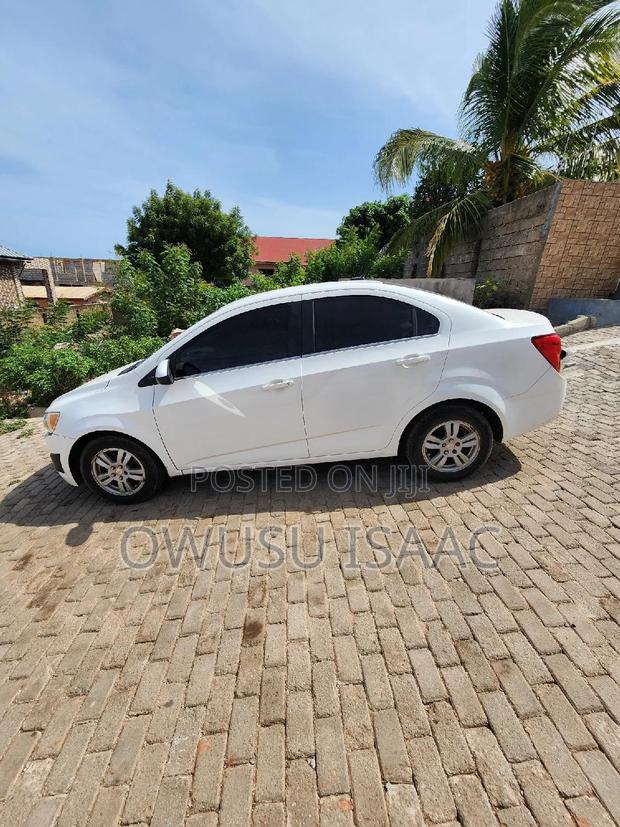 Chevrolet Sonic LT 2014 White