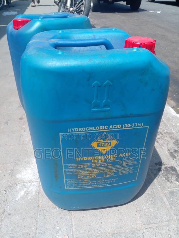 Hydrochloric ACID (30-33%) · Photo 2