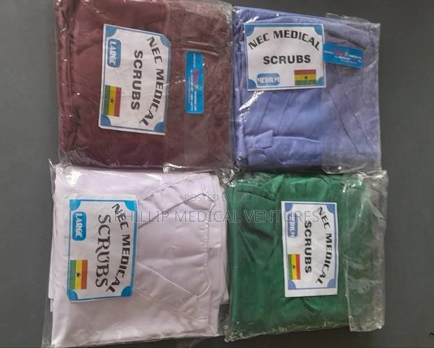 Doctors Scrubs · Photo 2
