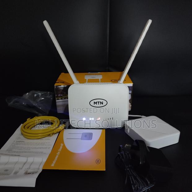 4G Router With Power Bank · Photo 4