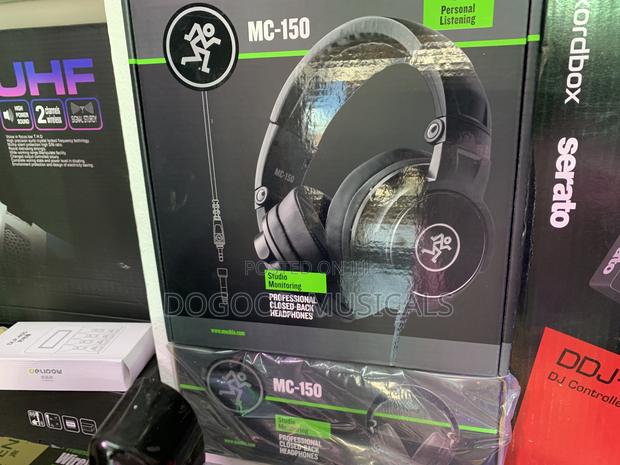 MACKIE MC-150 Professional Closed-Back Headphone · Photo 4