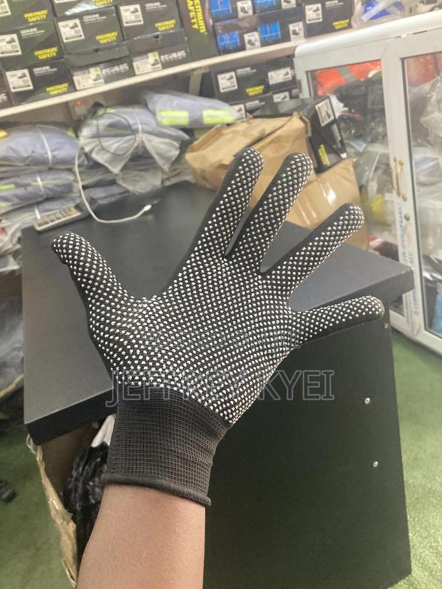 Pointed Cotton Hand Gloves