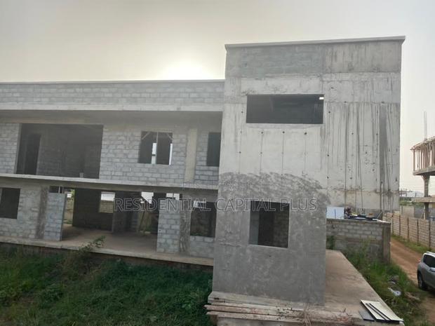 4bdrm House in Adjiringanor, Bawaleshie for sale · Photo 2