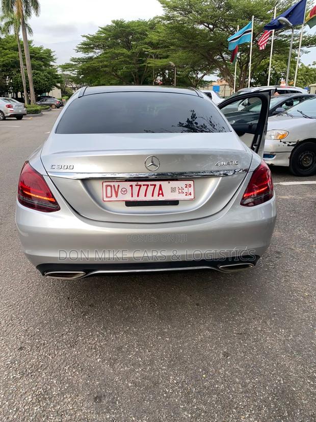 Mercedes-Benz C300 Base C300 AWD 4MATIC Sedan 2018 Silver photo 2