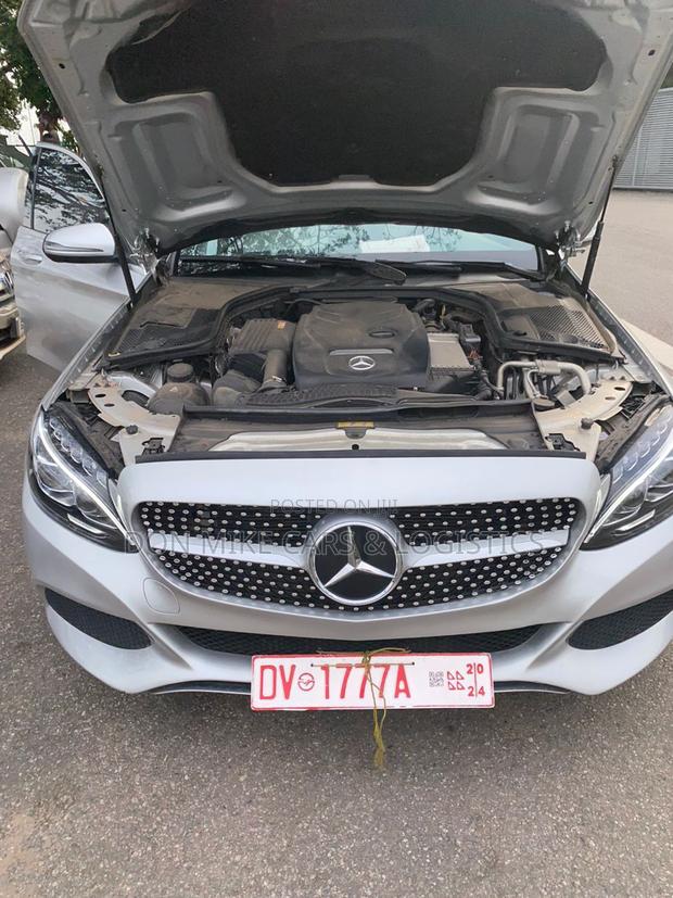 Mercedes-Benz C300 Base C300 AWD 4MATIC Sedan 2018 Silver photo 6