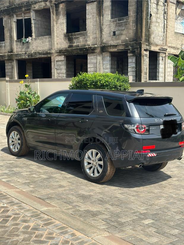 Land Rover Discovery Sport 2019 Gray