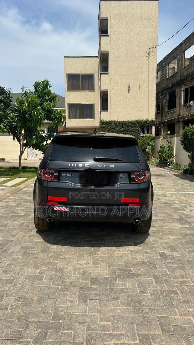 Land Rover Discovery Sport 2019 Gray