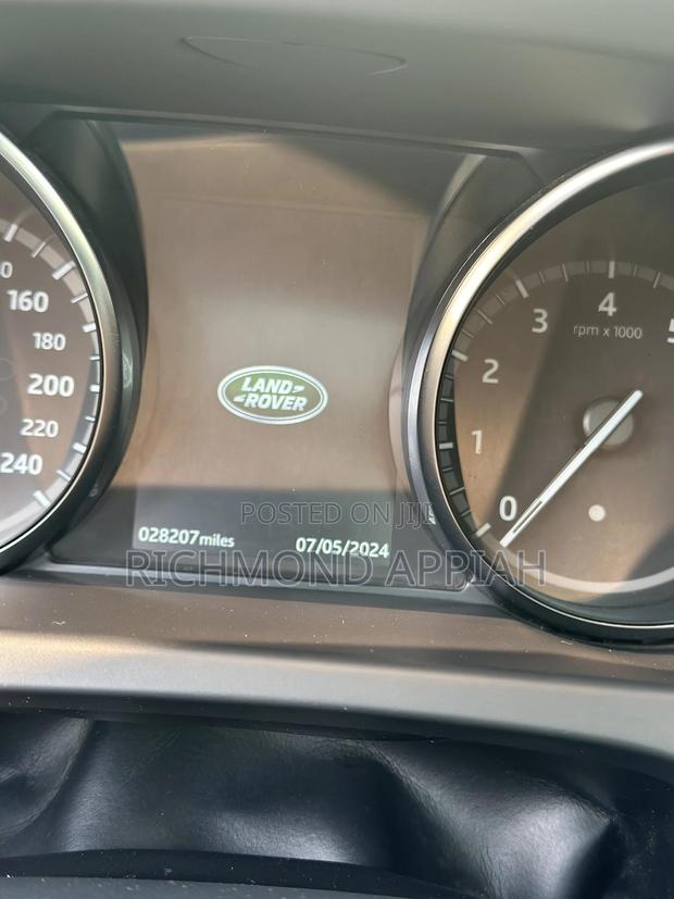 Land Rover Discovery Sport 2019 Gray