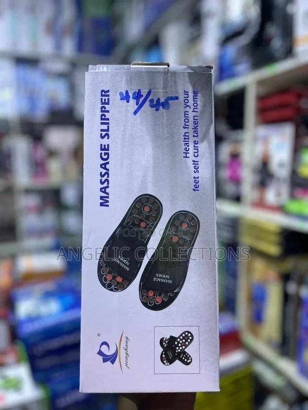 Foot Massage Slippers · Photo 2