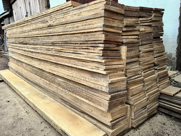 White Wood Board / 1x12x15 / Decking Wood · Photo 4