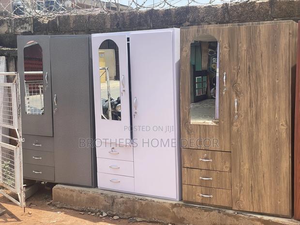 Great Wardrobes Available// Very Strong And Durable