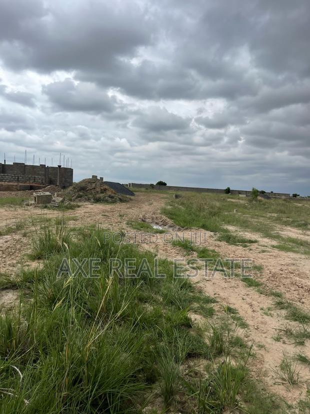 Huge 44% Discount on Plots - Prampram Beach Lane · Photo 3