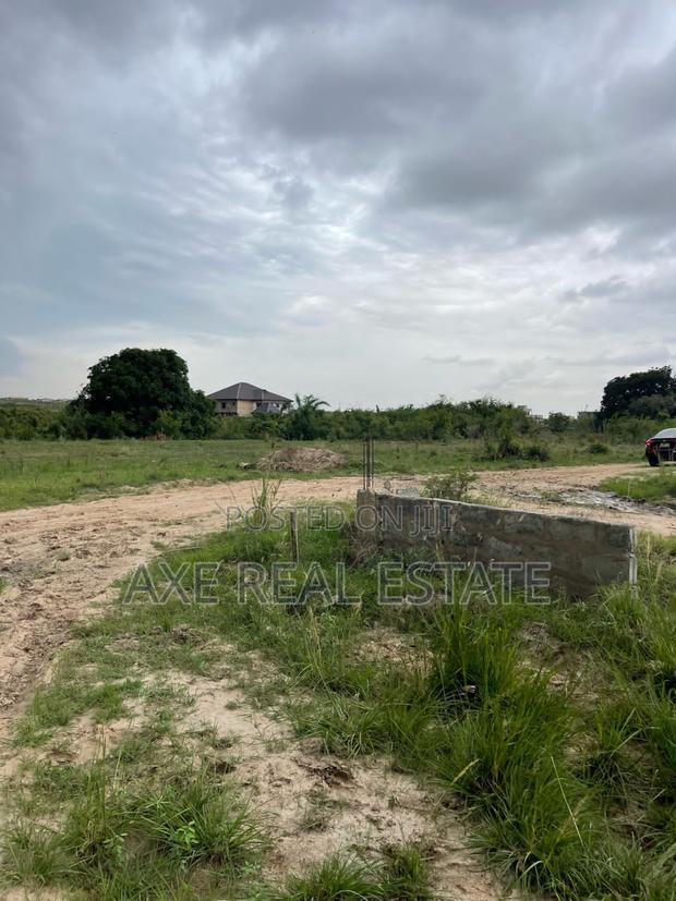 Huge 44% Discount on Plots - Prampram Beach Lane · Photo 4