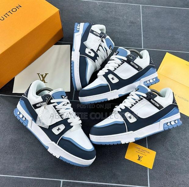 Louis Vuitton Trainers · Photo 3