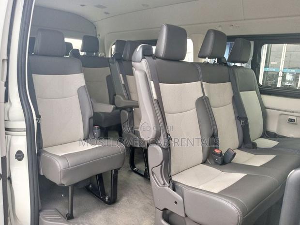 Car Rental- 13 Seat Bus- Toyota Hiace Bus for Rent · Photo 4