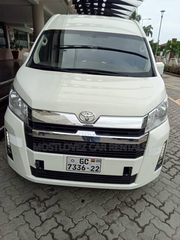 Car Rental- 13 Seat Bus- Toyota Hiace Bus for Rent · Photo 3