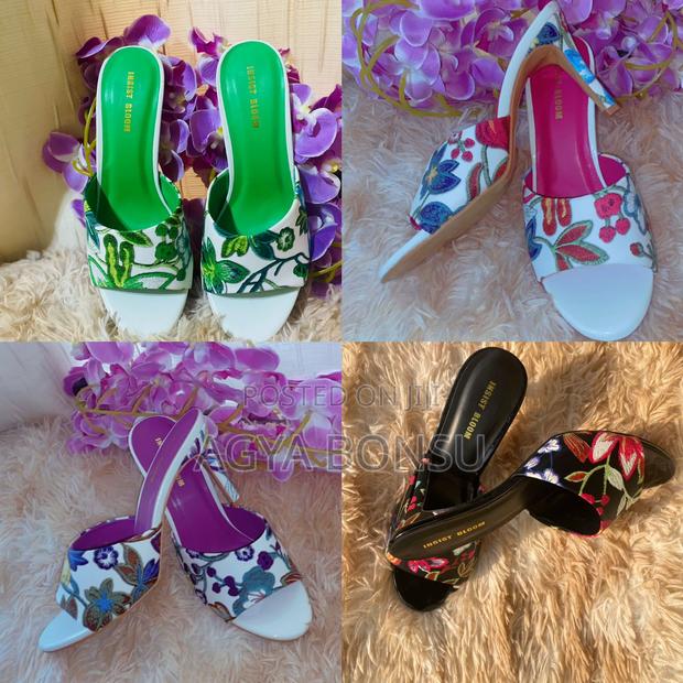 New Ladies Shoes · Photo 3