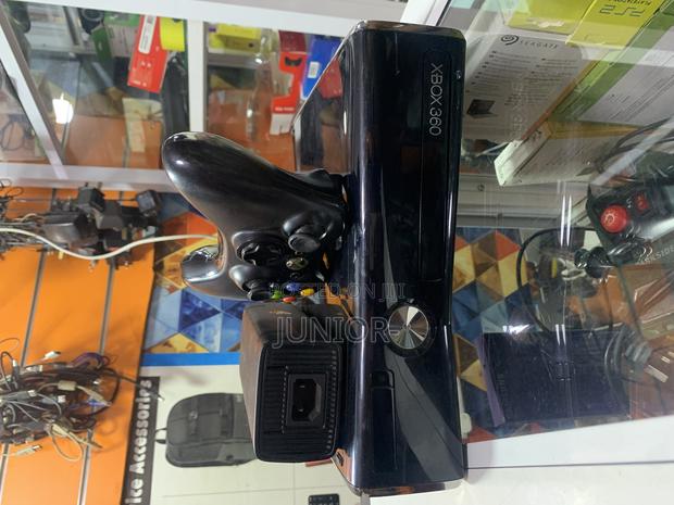Xbox360 Slim Free 10 Games · Photo 2