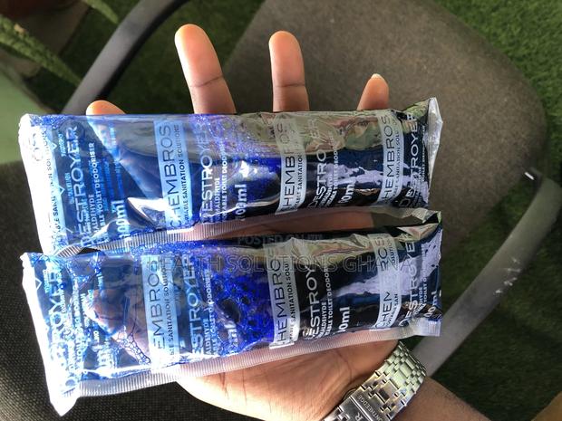 Portable Toilet Deodorizer Chemicals · Photo 3