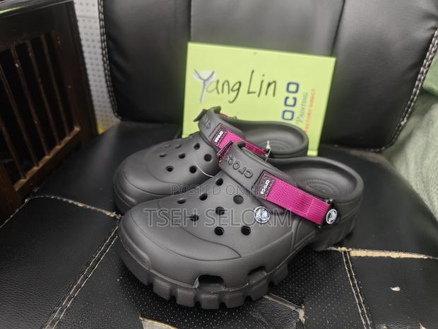 Crocs Foot Wear photo 2