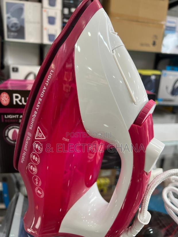 Russell Hobbs Steam Iron photo 2