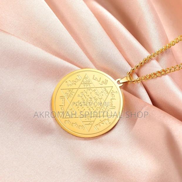 Star of David Pendant Necklace photo 3