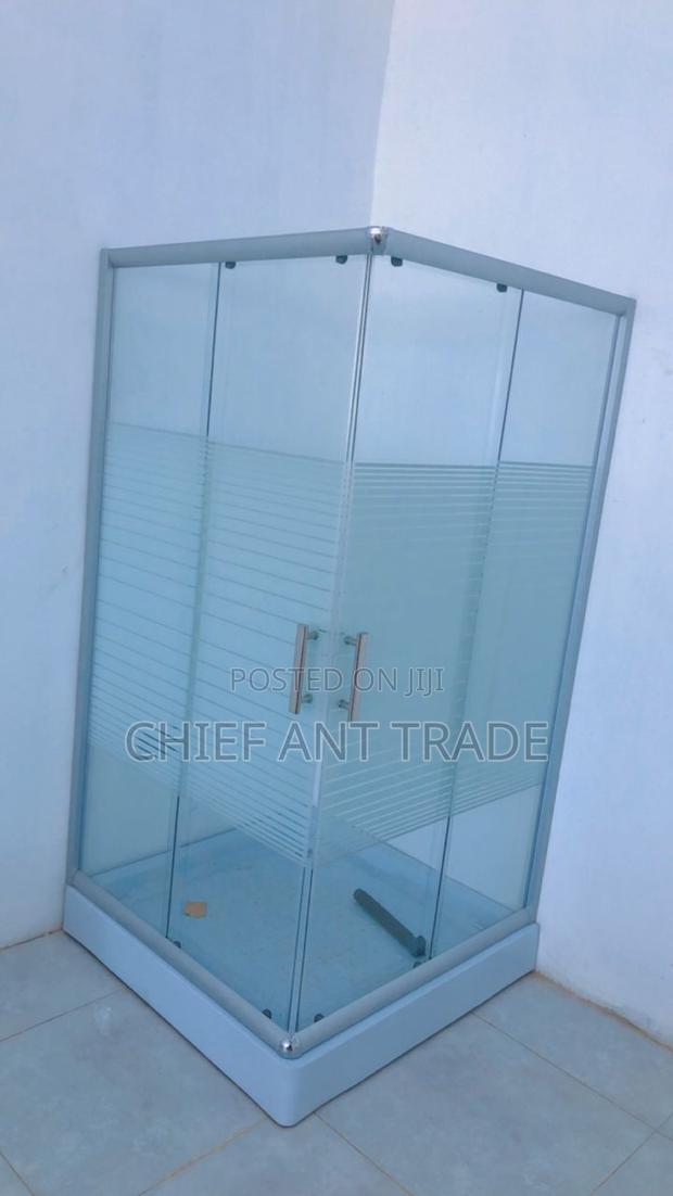Shower Cubicle 90*90cm · Photo 2