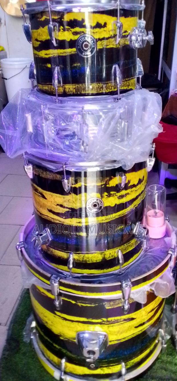 Tama Rhythm Mate Drumset · Photo 2