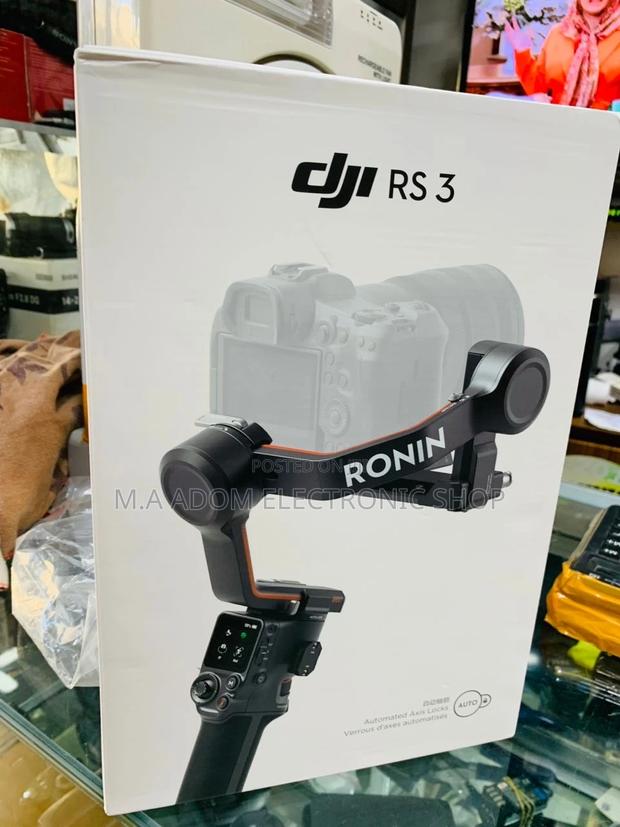 High Quality DJI RS 3 Gimbal for DSLR Mirrorless Camera. · Photo 2